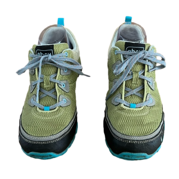 Ahnu hiking sneakers, size 9.5, green color, in good used condition - Picture 1 of 9